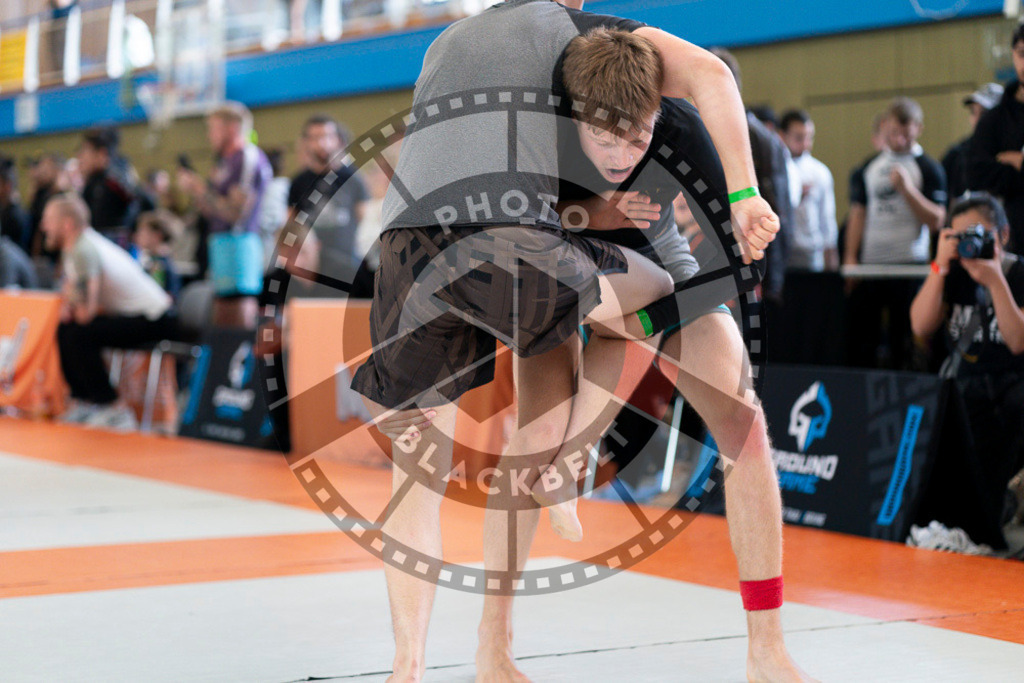 20240915PBB2858 | Athletes compete during the Grappling Industries’ grappling and Brazilian jiu-jitsu competition in Berlin, on September 15, 2024.