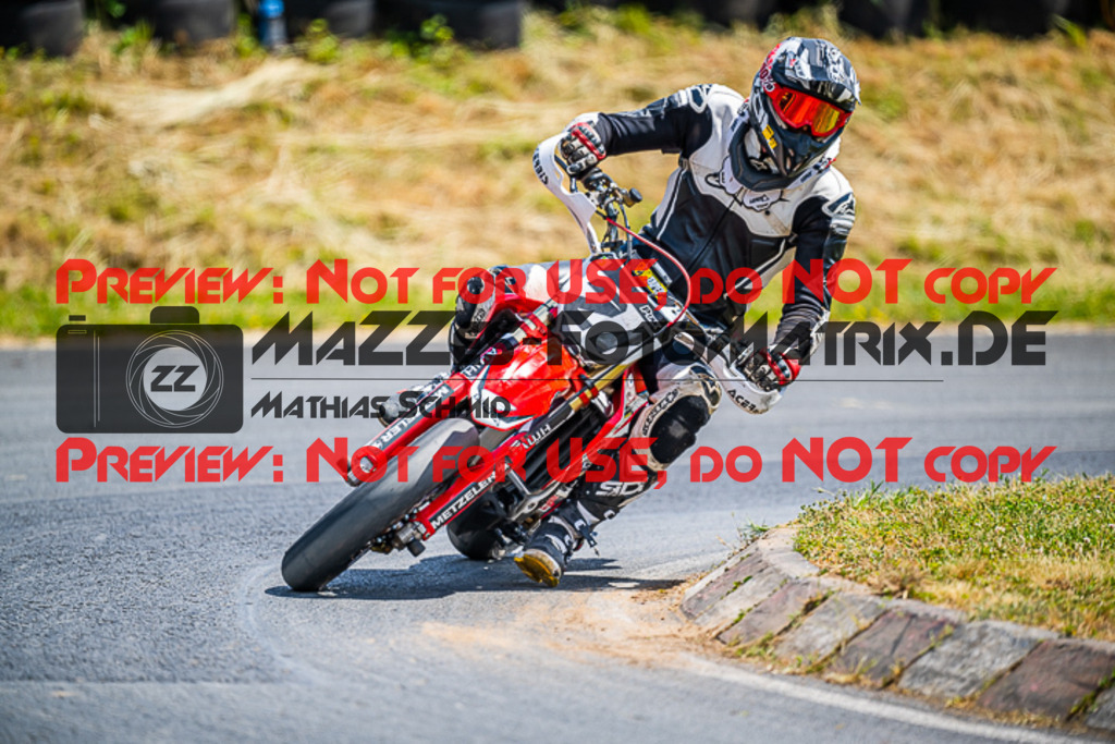 MaZZes_FotoMatrix_220529_8303 | Fotograf Mathias Schmid
Sportfotograf,
Eventfotograf,
Hochzeitsfotograf,
Portraitfotograf