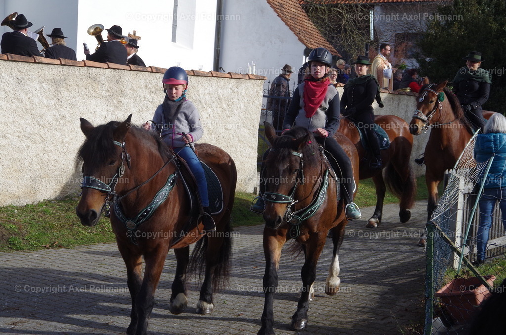 IMGP1088 | fotografiert von Axel PollmannLeonhardi Wallfahrt Benediktbeuern und Murnau, Fronleichnam, Fasching, Landschaft im Loisachtal und Benediktbeuern  - Realisiert mit Pictrs.com