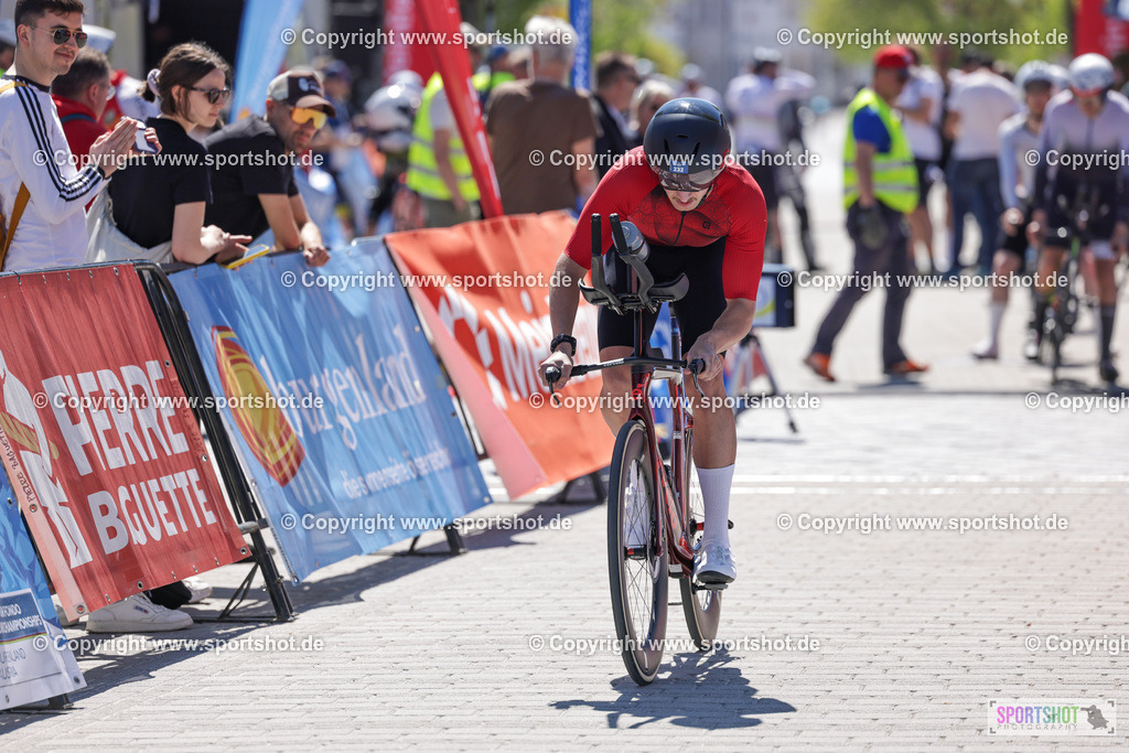 VJ__4797 | Neusiedlersee Radmarathon 2026@sportshot_your_pictrs #yourpictures#roadtowm2029 #nrm #neusiedlerseeradmarathon #neusiedlersee #neusiedlerseetourismus #burgenland #mörbisch #nrm26 #burgenlandtourismus #voglundco #poweredbyburgenlandtourismus #radsport #rad #marathon #ucigranfondo #visitburgenland #ucigranfondoworldseries