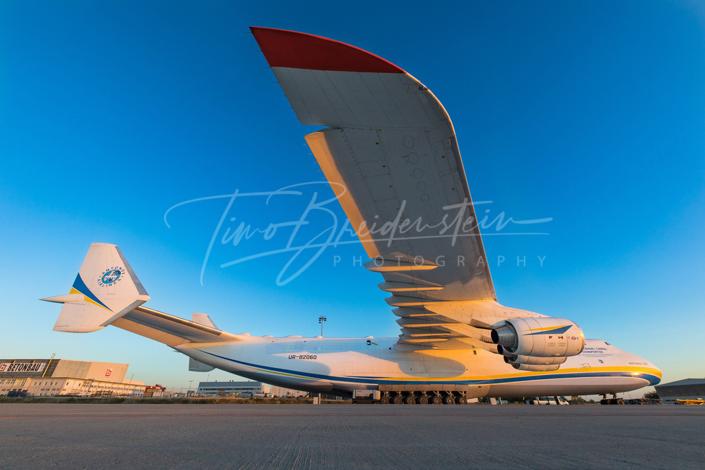 I11A1059 | Buy high-quality aviation and travel photography prints by professional photographer Timo Breidenstein. Authentic images, professionally printed, worldwide shipping. - Realisiert mit Pictrs.com