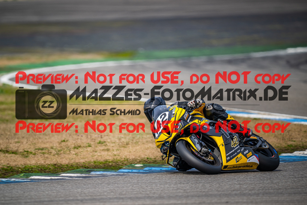 MaZZes_Fotomatrix_20240317_6007705_1588 | Fotograf Mathias Schmid
Sportfotograf,
Eventfotograf,
Hochzeitsfotograf,
Portraitfotograf