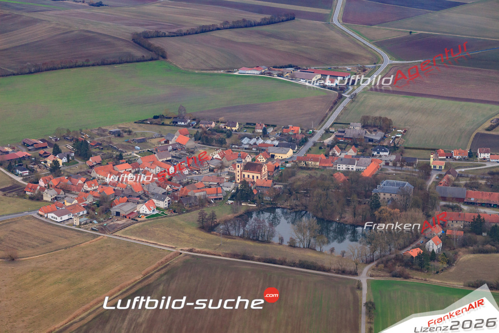 aktuelles Luftbild von Wetzhausen Stadtlauringen - Luftaufnahme wurde 2018 von https://frankenair.de mittels Flugzeug (keine Drohne) erstellt.