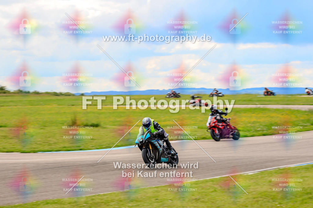 MotoTeam-1286 | Hier findet Ihr Bilder von Touristenfahrten auf der Nürburgring Nordschleife oder von anderen Veranstaltungen die ich besucht habe. Viel Spass beim Durch Schauen 