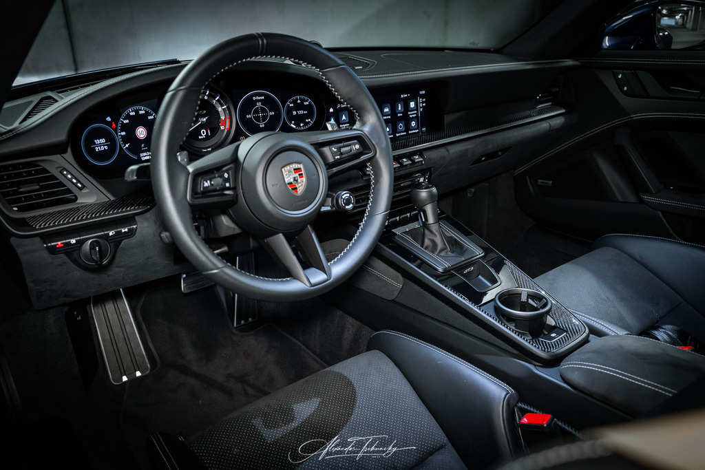 R6PZ3591 _AL | Entdecken Sie die faszinierende Welt von Alexander Tschuncky Arts: Kreative Fotografie, atemberaubende Automobilkunst und hochwertiger Bilderdruck. Lassen Sie sich inspirieren! - Realisiert mit Pictrs.com