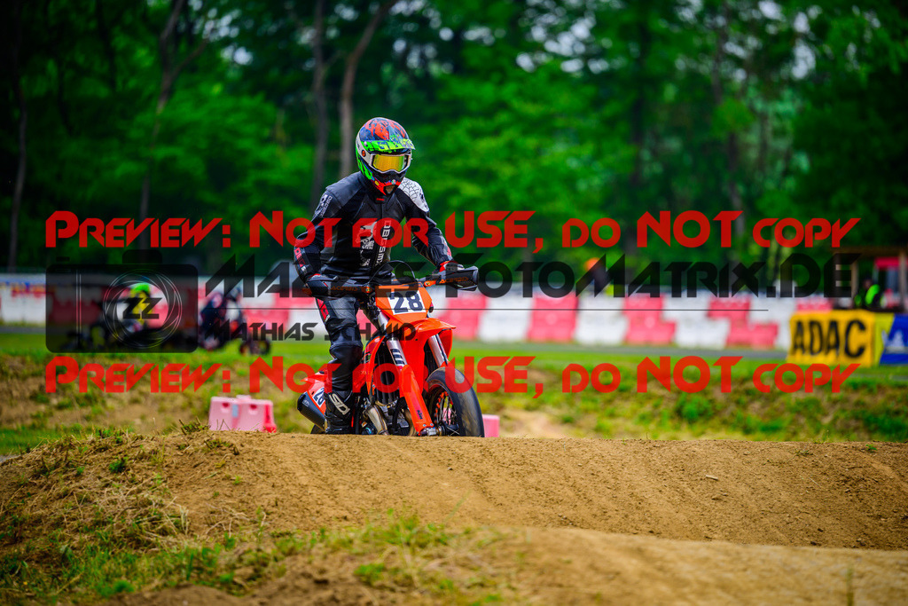 MaZZes_Fotomatrix_20250518_6021986_9475 | S4