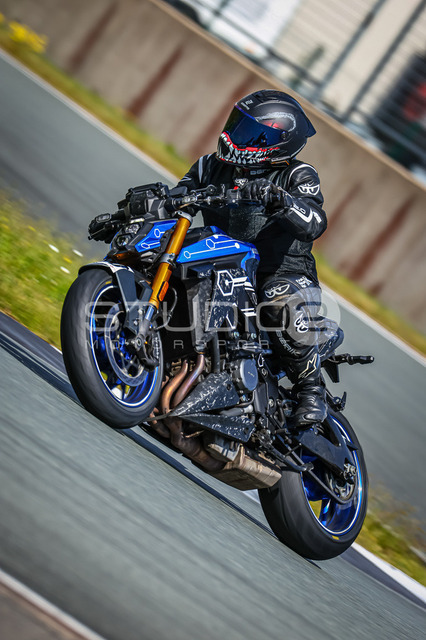 0580-260606BB-014_580 | Deine Full-Service-Agentur für ✔️Videoproduktionen und ✔️Motorsportfotografie Jetzt Angebot anfragen!
