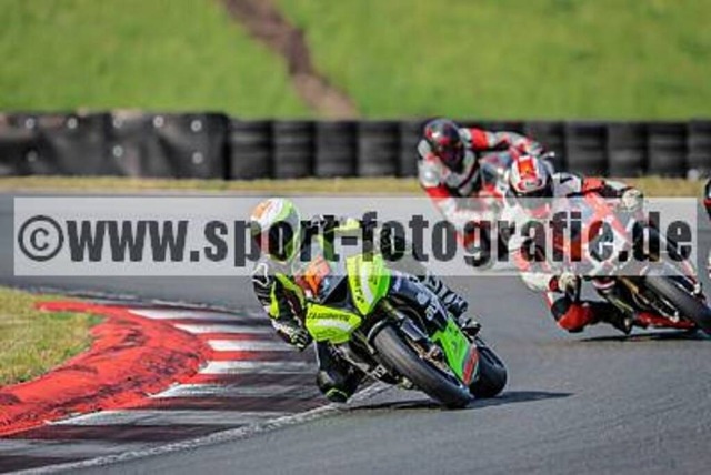 spof8632 | Professionelle Fotos von Sportveranstaltungen, aber auch Hochzeiten und anderen Events. - Realisiert mit Pictrs.com