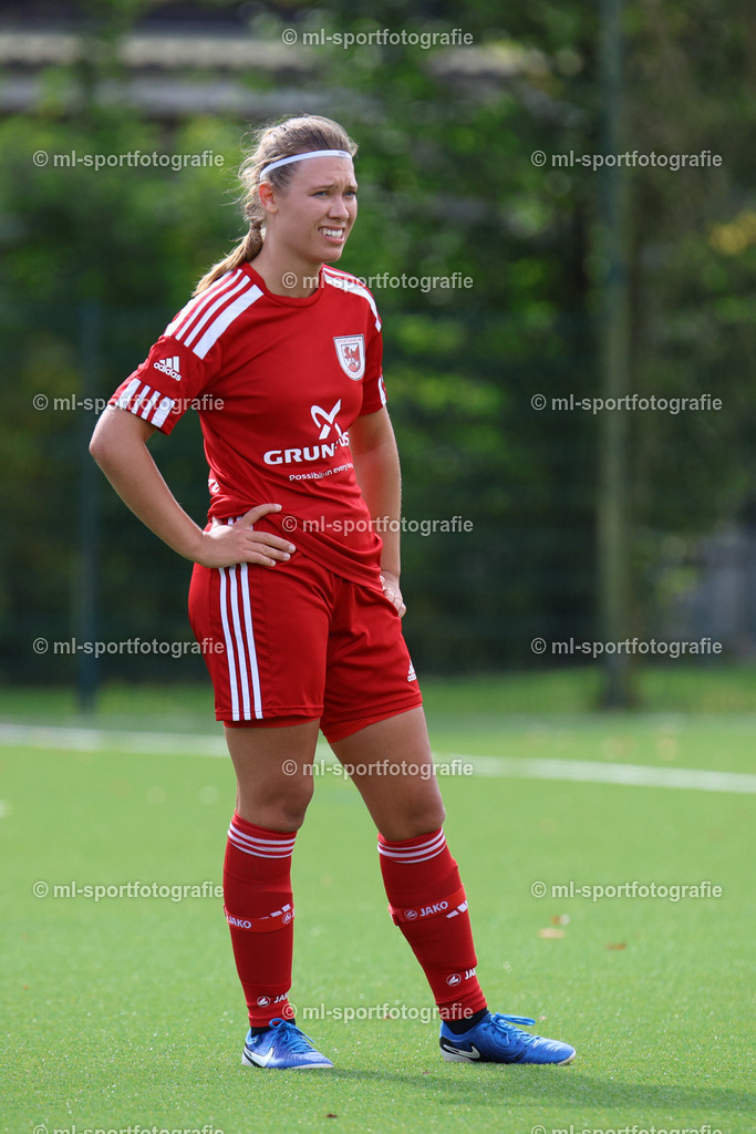 Fußball I Frauen I Saison 2025/2026 I Oberliga Schleswig-Holstein I 2. Spieltag I SV Wahlstedt - SV Frisia 03 Risum-Lindholm | ml-sportfotografie - Realisiert mit Pictrs.com