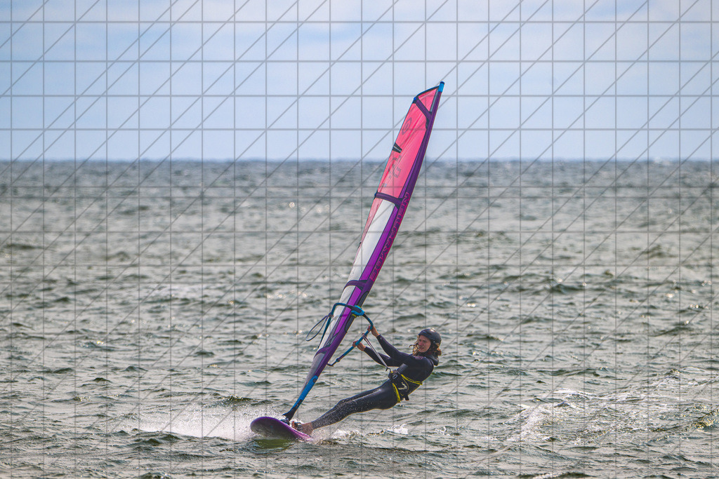 Windsurfing; div. unknown People | Hvide Sande, Denmark, 08.06.25: Windsurfing; div. unknown People —  CREDIT:www.bullenfotos.de, Martin König, Hörner Weg 40, D-49078 Osnabrück, +4917663732967 — Nutzung und Weitergabe nur zu den vereinbarten Zwecken. Presseanfragen an Ersteller. Alle Rechte beim Ersteller. Honorierung nach MFM. - Realisiert mit Pictrs.com