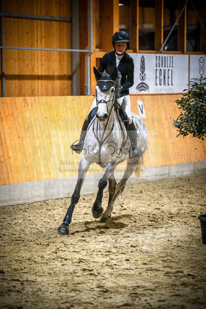 DOS_1455 | Entdecke hochwertige Reitturnierfotos von Foto Oger. Professionell, emotional und authentisch – jetzt Lieblingsmomente im Shop bestellen.Deutschlandweite Turnierfotografie. - Realisiert mit Pictrs.com