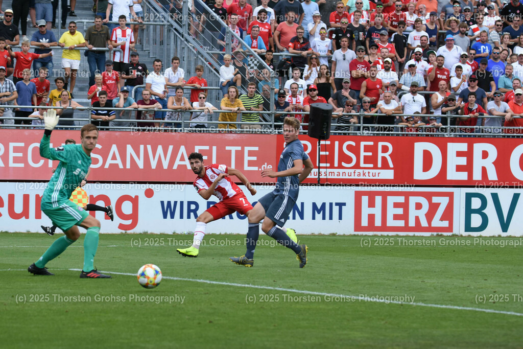 3. Football - League Wuerzburg vs. Bayern II | 3. Football - League Wuerzburg vs. Bayern II, Wuerzburger Kickers vs. Bayern Muenchen II on 20.07.2019 in the Flyeralarm ARENA in Wuerzburg, (Germany)

Image: Leon Dajaku 7 (Bayern Muenchen II), Christian Fruechtl 36 (Bayern Muenchen II)

DFL REGULATIONS PROHIBIT ANY USE OF PHOTOGRAPHS as IMAGE SEQUENCES and/or QUASI-VIDEO. - Realisiert mit Pictrs.com