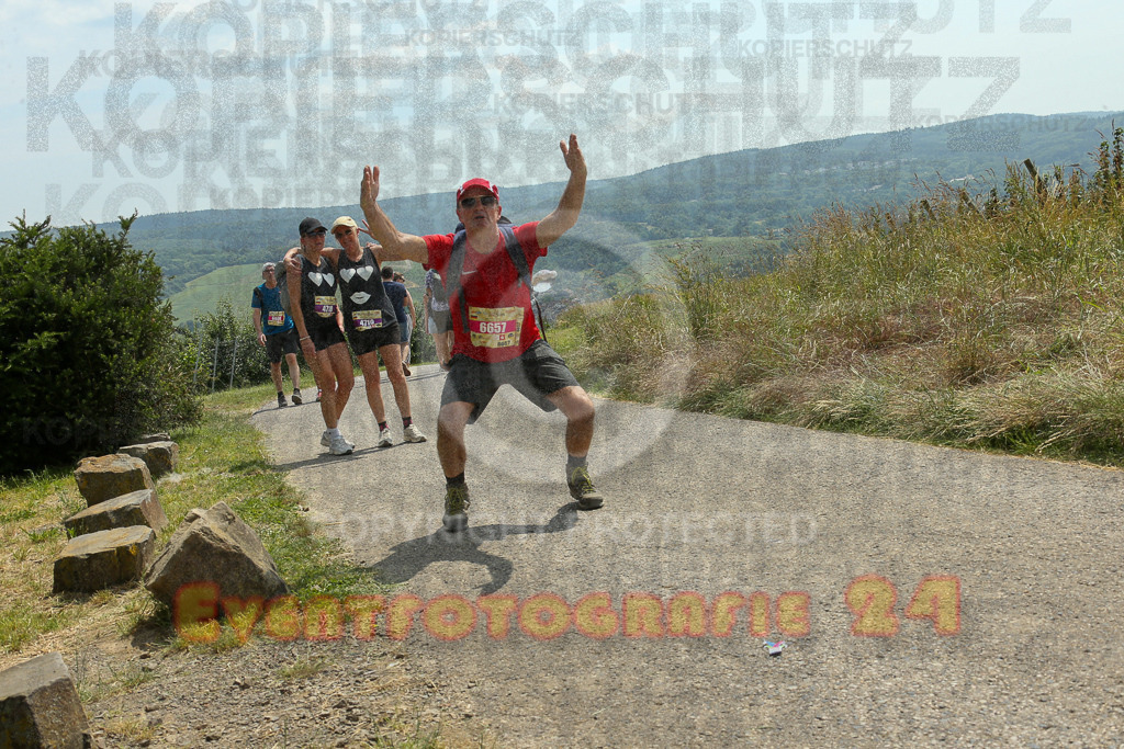 250614_1422_EX1_0698 | Sportfotografie im Rhein-Sieg Kreis, Köln, Bonn, NRW, Rheinland Pfalz, Hessen, etc. Unser Tätigkeitsfeld umfasst den Laufsport vom Volkslauf über den Marathon, Duathlon, Triathon bis zum Ultralauf wie Kölnpfad Ultra oder Schindertrail.