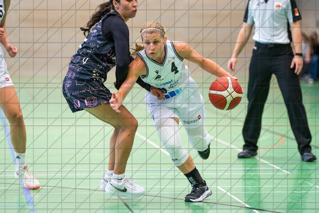 2. DBBL Nord 25/26 | Testspiel | BBC Osnabrück vs. UBC Müsnter | POTRATZ-BRAMSCHER Annemarie (BBC Osnabrück #4)//  14.09.25: 2. DBBL Nord 25/26 | Testspiel | BBC Osnabrück vs. UBC Müsnter / Osnabrück / Deutschland  //   CREDIT:www.bullenfotos.de, Martin König, Hörner Weg 40, D-49078 Osnabrück, +4917663732967 // Nutzung und Weitergabe nur zu den vereinbarten Zwecken. Presseanfragen an Ersteller. Alle Rechte beim Ersteller. Honorierung nach MFM. - Realisiert mit Pictrs.com