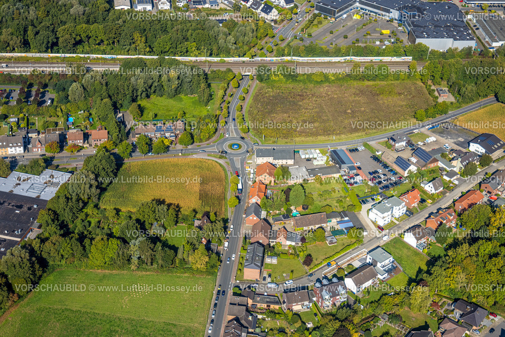 Hamm250901360 | Luftbild, Wohngebiet mit Kreisverkehr Vogelstraße, Frielicker Weg und Ahlener Straße, Wiesenflächen, Stadtbezirk Heessen, Hamm, Ruhrgebiet, Nordrhein-Westfalen, Deutschland