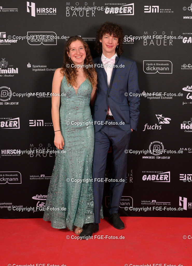 20240113-fge-fotos-0075 | Eröffnungsball der FGE am 13.01.2024 im Alten Stadttheater in Eichstätt. - Realisiert mit Pictrs.com