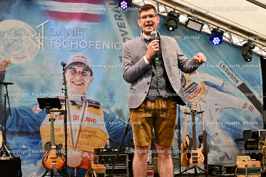 Empfang Daniel Tschofenig | Kärntner Landeshauptmann Stellvertreter Martin Gruber, Empfang Daniel Tschofenig, Empfang Daniel Tschofenig am 10.05.2025 in Hohenthurn (Mehrzweckhaus Hohenthuurn), Austria, (Photo by Bernd Stefan)