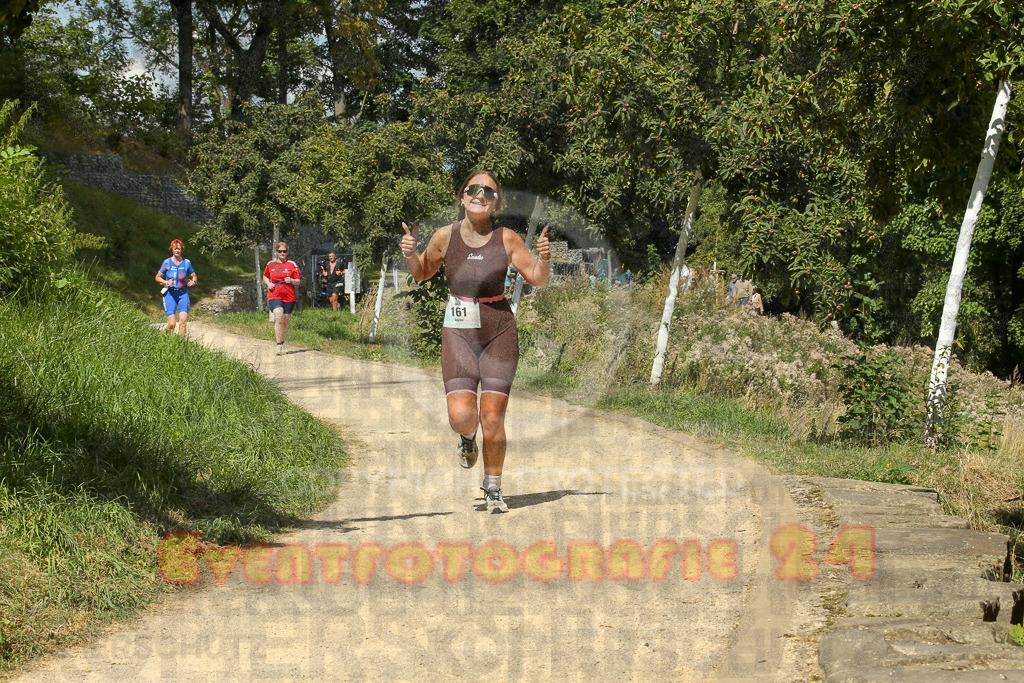 250824_1243_EX1_0296 | Sportfotografie im Rhein-Sieg Kreis, Köln, Bonn, NRW, Rheinland Pfalz, Hessen, etc. Unser Tätigkeitsfeld umfasst den Laufsport vom Volkslauf über den Marathon, Duathlon, Triathon bis zum Ultralauf wie Kölnpfad Ultra oder Schindertrail.