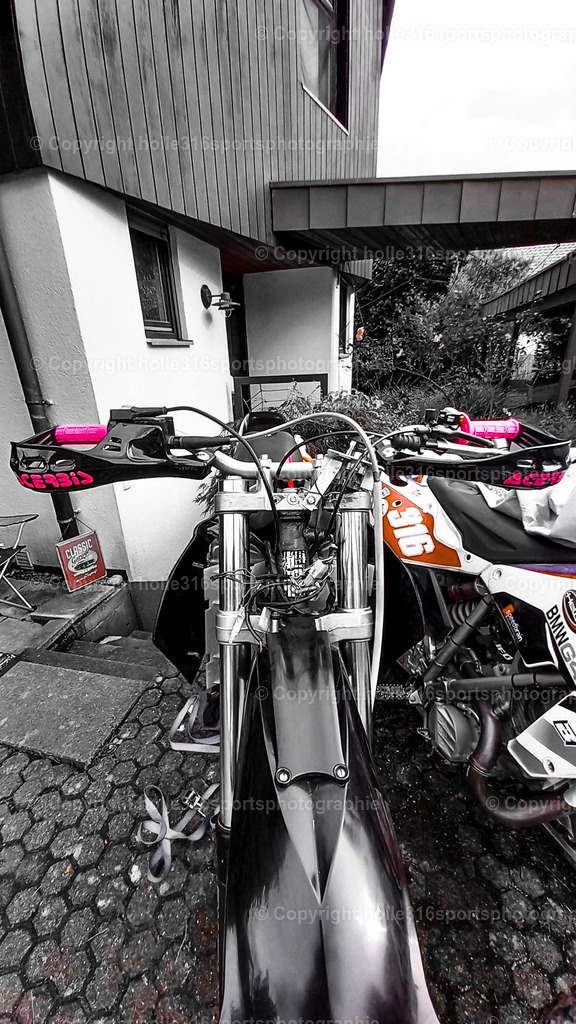 PSX_20260611_185443 | Sportfotografie , Motorsport, Motoross, Reitsport, Mointainbike, Enduro,
Landschaft , Outdoor, Eventfotografie, Landschaft, Bilder online bestellen - Realisiert mit Pictrs.com