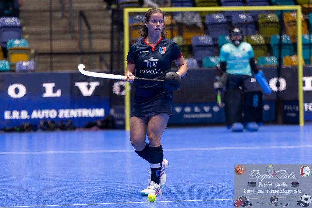 Volvo E.R.B. Final 4 Halbfinale Frauen: Der Club an der Alster - Berlienr HC, 25.01.2025 | Linnea Weidemann (Berliner HC #10), Freisteller, Portrait, Porträt, Der Club an der Alster - Berlienr HC, Frankfurt, Süwag Arena, 25.1.2025 - Realisiert mit Pictrs.com