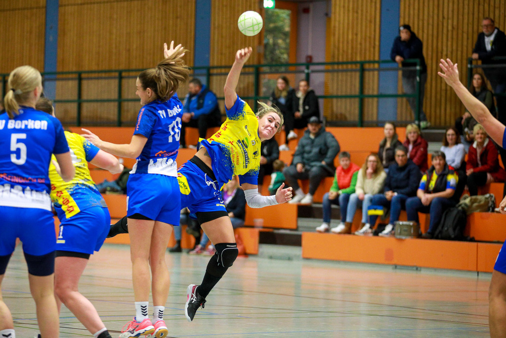 SVN_TvBorken_III_161124_HZ2_086 | Bildergalerie von Sport-Ereignissen aber auch von weiteren spannenden Dingen - nicht nur vom Niederrhein. In Anlehnung an den bekannten Spruch von Hanns Dieter Hüsch heißt das Motto: "Niederrhein ist überall".  - Realisiert mit Pictrs.com