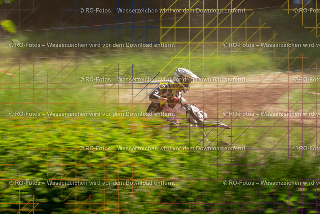 Wolfshausen 3 Lauf -1075 | Sportfotografie von RO-Fotos: Motorsport, Motocross, Enduro, Laufveranstaltungen und Triathlon. Professionelle Fotos von Sportlern und Events. - Realisiert mit Pictrs.com