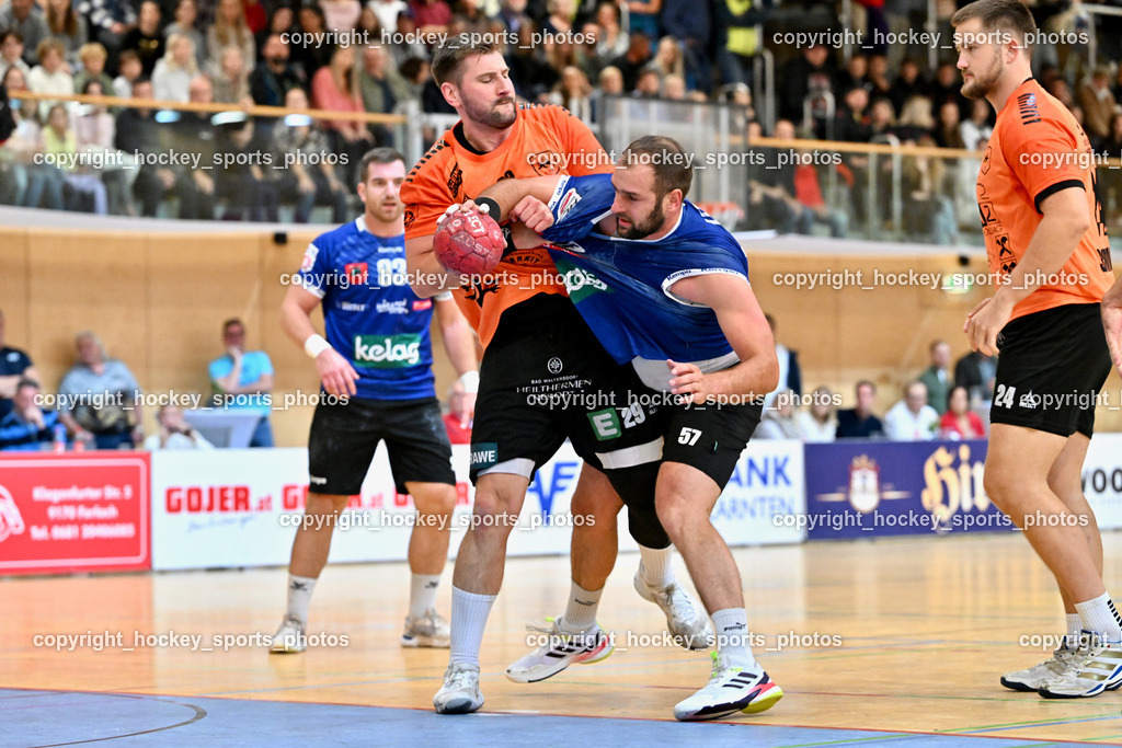 SC kelag Ferlach vs. HSG Holding Graz | #29 SCHWEIGHOFER, Lukas#57 LEBAN Patrik SC Ferlach, #24 SCHIMMEL Florian HSG Graz, SC kelag Ferlach vs. HSG Holding Graz, SC kelag Ferlach vs. HSG Holding Graz am 18.10.2025 in Ferlach (Ballspielhalle Ferlach), Austria, (Photo by Bernd Stefan)