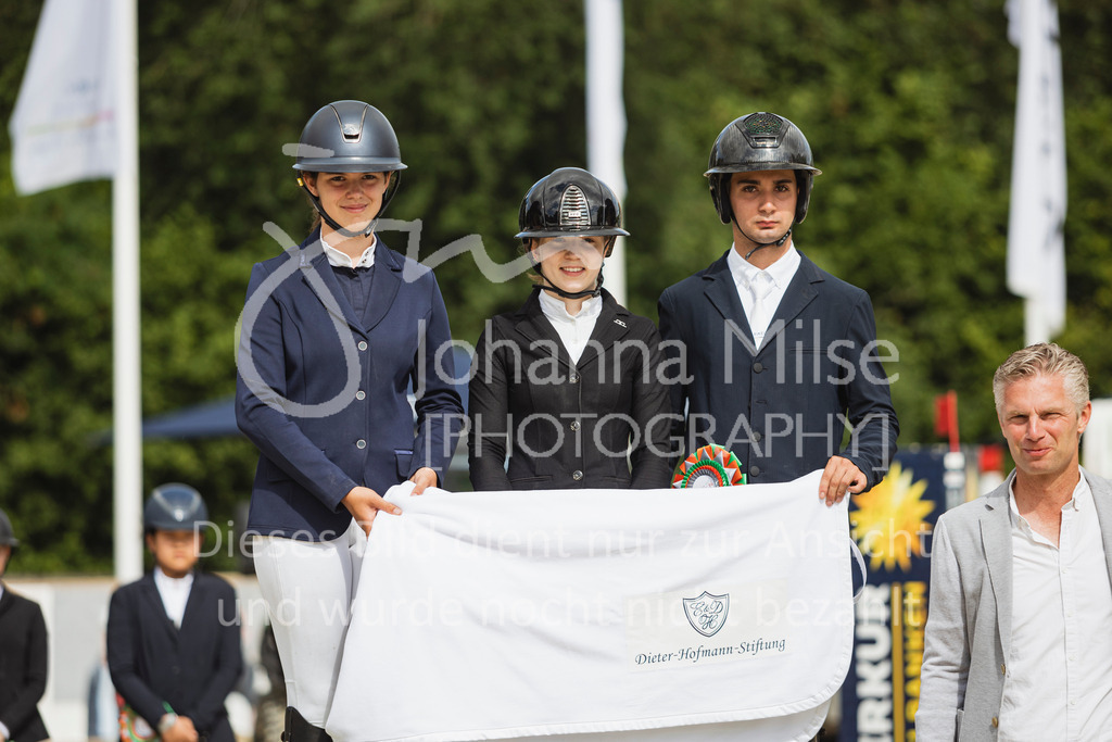 250713_BHO_Spring-WB-558 | Deine schönsten Turniermomente als professionelle Fotos! Entdecke hochwertige Pferdesport-Fotografie im Online-Shop. Jetzt Fotos finden & bestellen!