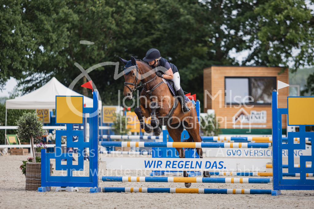 230616_Lemwerder_SprPf-Ageschl-823 | Deine schönsten Turniermomente als professionelle Fotos! Entdecke hochwertige Pferdesport-Fotografie im Online-Shop. Jetzt Fotos finden & bestellen!