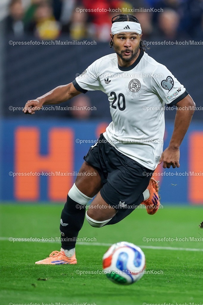 DFB10102502237 | 10.10.2025, Fußball, Länderspiel, Deutschland - Luxemburg, UEFA WM-Qualifikation, 2025/2026, Gruppe A, PreZero Arena in Sinsheim: Serge Gnabry (GER #20) DFB regulations prohibit any use of photographs as image sequences and or quasi-video.