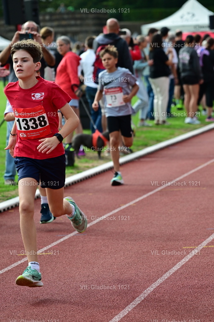 2026-08-23_Sparkassenlauf_1K5_RM_000099 | Die Fotografen - Realisiert mit Pictrs.com