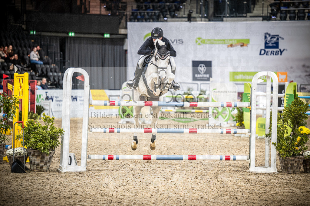 DOS_1830 | Entdecke hochwertige Reitturnierfotos von Foto Oger. Professionell, emotional und authentisch – jetzt Lieblingsmomente im Shop bestellen.Deutschlandweite Turnierfotografie. - Realisiert mit Pictrs.com