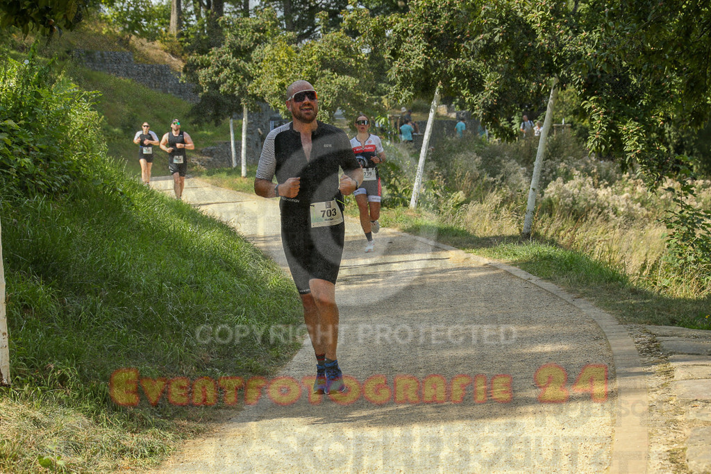 250824_1451_EX1_7834 | Sportfotografie im Rhein-Sieg Kreis, Köln, Bonn, NRW, Rheinland Pfalz, Hessen, etc. Unser Tätigkeitsfeld umfasst den Laufsport vom Volkslauf über den Marathon, Duathlon, Triathon bis zum Ultralauf wie Kölnpfad Ultra oder Schindertrail.