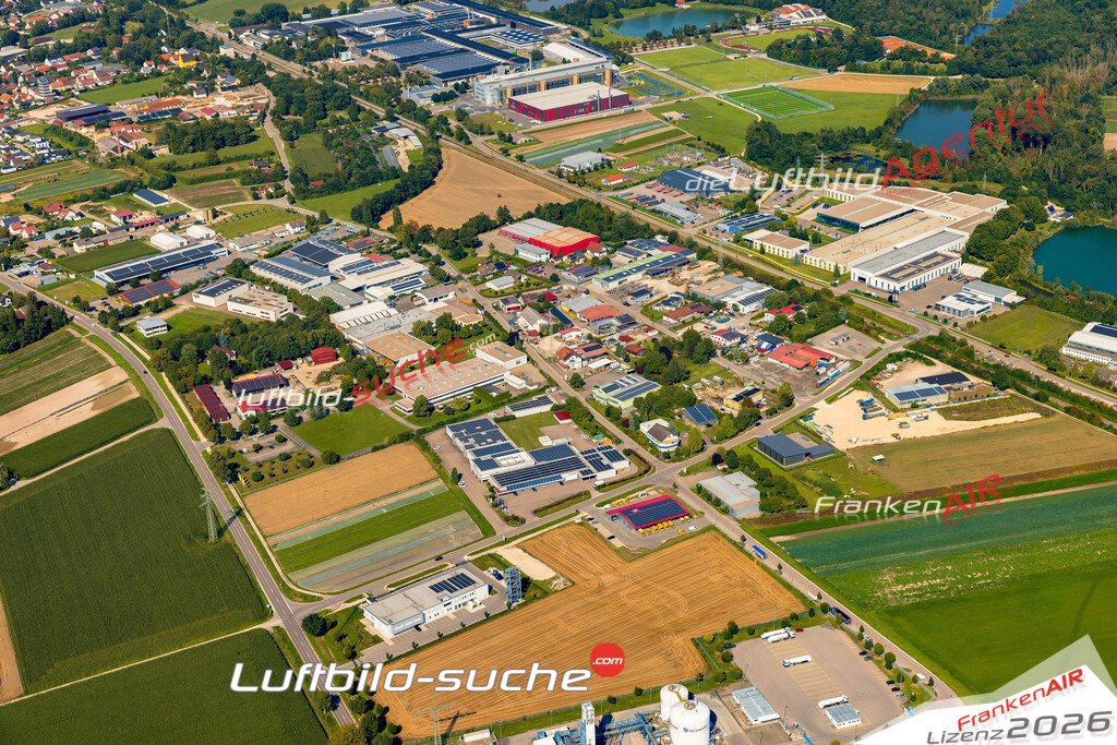 Luftaufnahme von Gundelfingen an der Donau - Die Luftaufnahme wurde 2025 vom UL-Flugzeug heraus erstellt ( keine Drohne ) - Hochauflösende Luftaufnahme - für professionelle Ausdrucke geeignet. Die Geschenkidee !Mit Lizenz und Bildrechte bestellbar