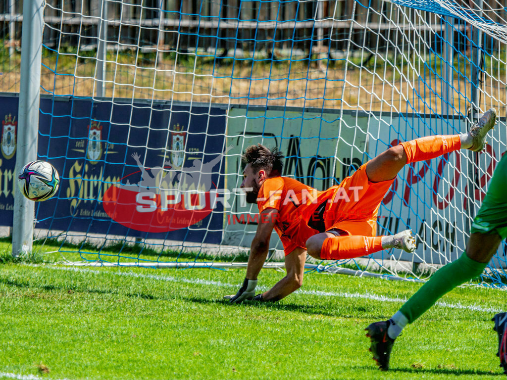 ASV Klagenfurt - Donau Klagenfurt | Vladimir Kajkut (ASV Klagenfurt #1) ; ASV Klagenfurt - Donau Klagenfurt am 31.07.2022 in Klagenfurt
(ASV Platz Annabichl), AUSTRIA, (Photo by Ernst Krawagner sport-fan.at) - Realisiert mit Pictrs.com