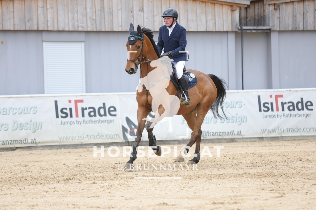 0P6A4530 | Willkommen bei Brunnmayr - Design & Fotografie – Ihrem Spezialisten für Reitturniere und Pferdeveranstaltungen in Oberösterreich, Salzburg und Bayern! Seit über 17 Jahren sind wir leidenschaftlich dabei.