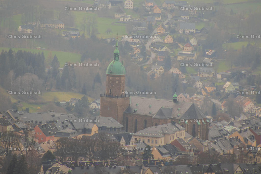Blick zur Annenkirche | Lila Lubbenbomm - Artwork by Ines Grubisch - Realisiert mit Pictrs.com