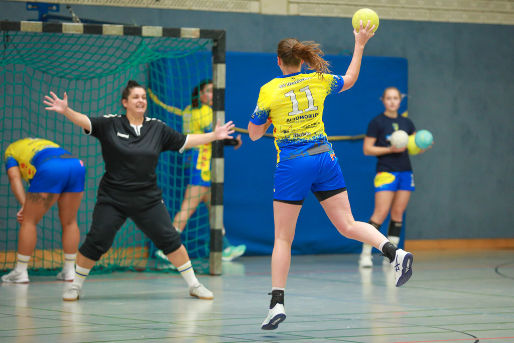 SVN_SvSchermbeck_051024_004 | Bildergalerie von Sport-Ereignissen aber auch von weiteren spannenden Dingen - nicht nur vom Niederrhein. In Anlehnung an den bekannten Spruch von Hanns Dieter Hüsch heißt das Motto: "Niederrhein ist überall".  - Realisiert mit Pictrs.com