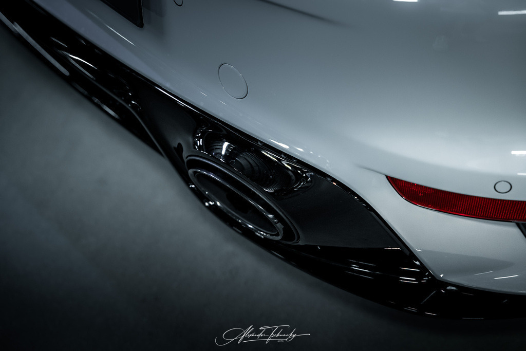 R6PZ3476 _Alexander Tschuncky | Entdecken Sie die faszinierende Welt von Alexander Tschuncky Arts: Kreative Fotografie, atemberaubende Automobilkunst und hochwertiger Bilderdruck. Lassen Sie sich inspirieren! - Realisiert mit Pictrs.com