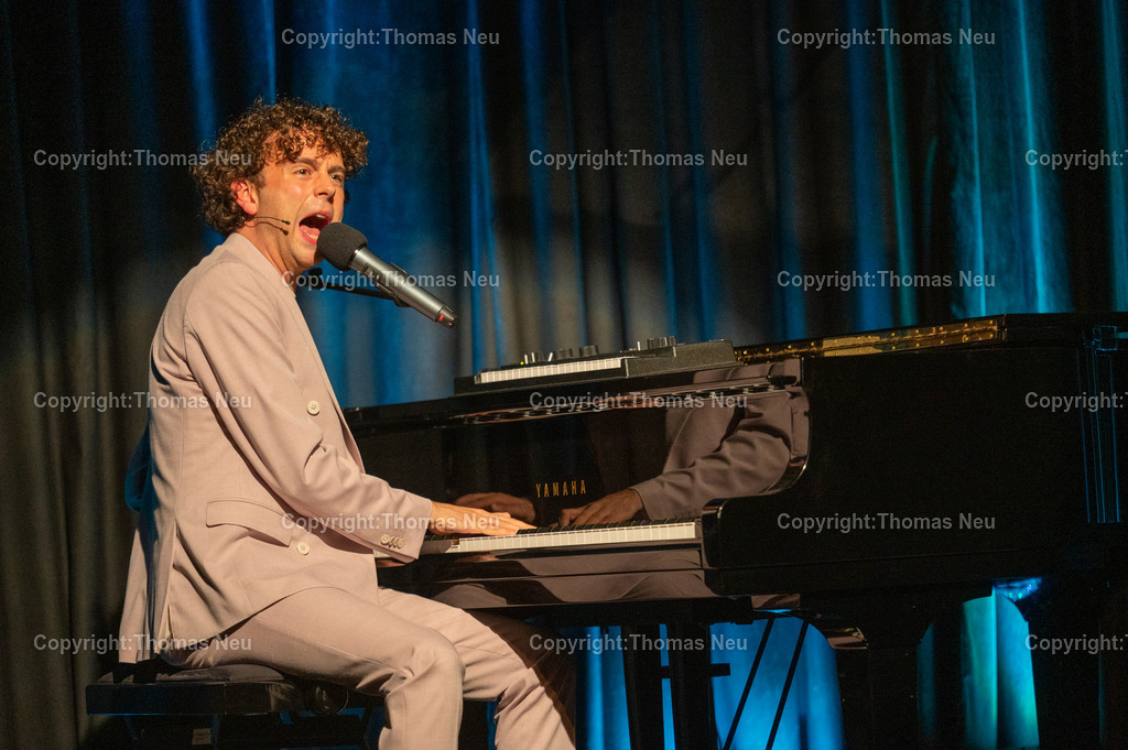 DSC_9102 | ble, Lorsch, Theater Sapperlot Lorscher Abt 2025, Mathias Ningel gewinnt den Lorscher Abt 2025, ,, Bild: Thomas Neu