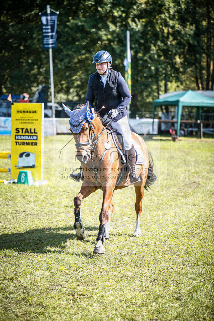 Z63_0073 | Entdecke hochwertige Reitturnierfotos von Foto Oger. Professionell, emotional und authentisch – jetzt Lieblingsmomente im Shop bestellen.Deutschlandweite Turnierfotografie. - Realisiert mit Pictrs.com