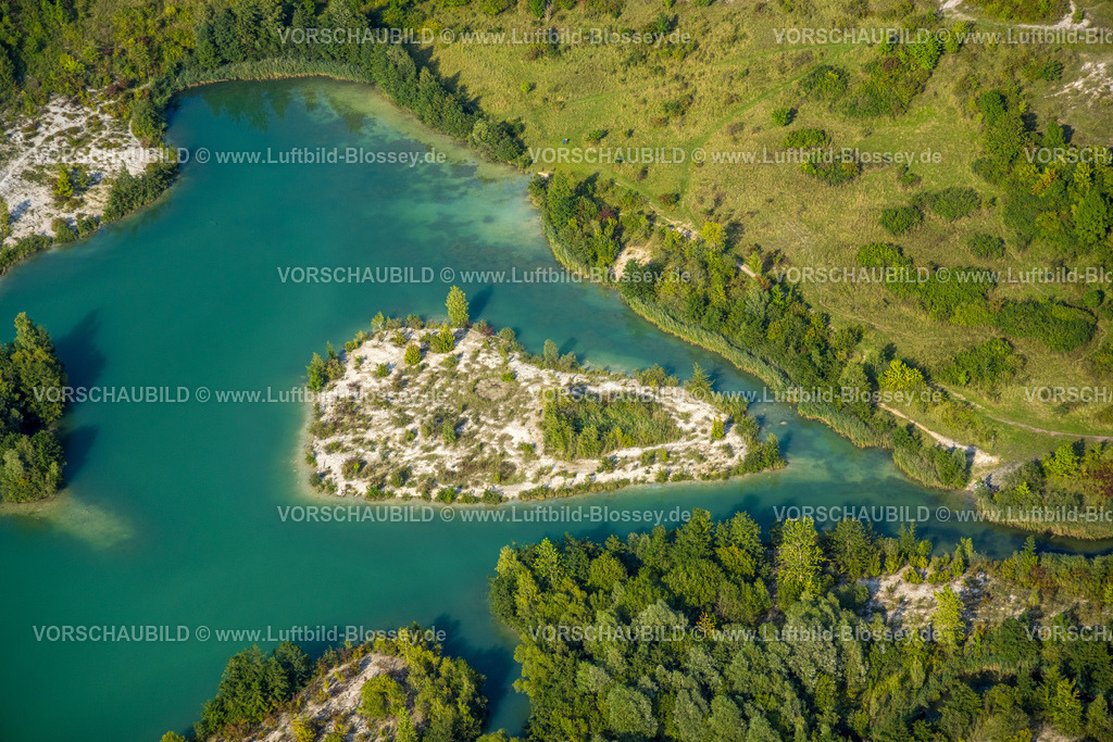 Beckum230804810 | Luftbild, Insel im Dyckerhoffsee - Blaue Lagune, Beckum, Münsterland, Nordrhein-Westfalen, Deutschland