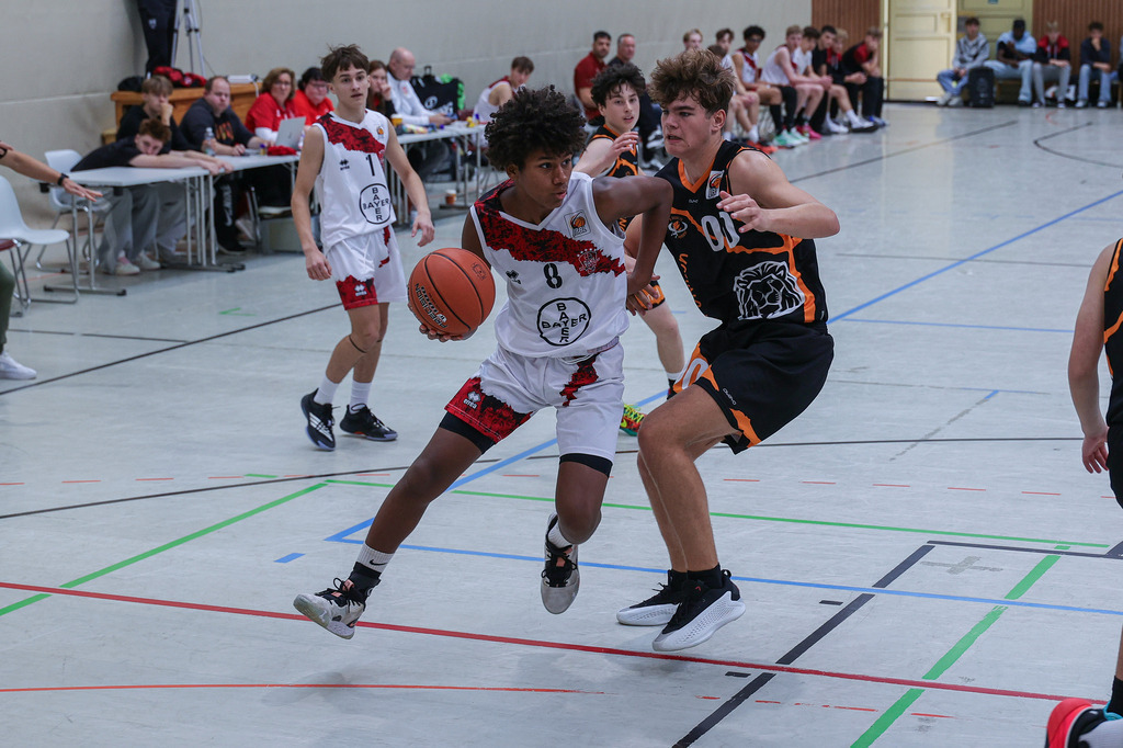 JBBL BAYER GIANTS vs Young Lions Wuppertal-95 | Fotos von Basketballspielen aus dem Raum NRW fotografiert von Gero Mueller-Laschet und Daniel Schaefer - Realisiert mit Pictrs.com