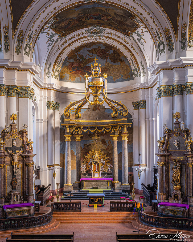 St. Ignaz in Mainz von Innen  | Die katholische St. Ignaz Kirche in Mainz von Innen