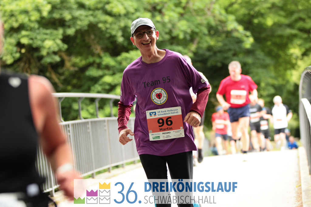 VR Bank Hauptlauf 10km | 3königslauf 2022 VR Bank Hauptlauf - Realisiert mit Pictrs.com