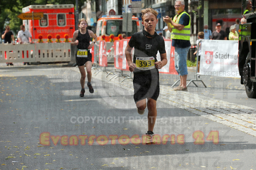 220625_1522_EX1_3005 | Sportfotografie im Rhein-Sieg Kreis, Köln, Bonn, NRW, Rheinland Pfalz, Hessen, etc. Unser Tätigkeitsfeld umfasst den Laufsport vom Volkslauf über den Marathon, Duathlon, Triathon bis zum Ultralauf wie Kölnpfad Ultra oder Schindertrail.