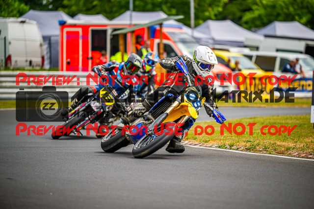 MaZZes_FotoMatrix_230702_1271 | UE40