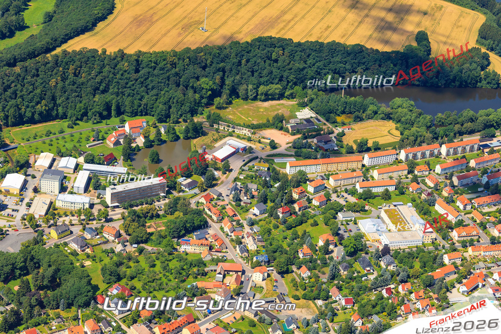 Die Luftaufnahme der Stadt Dippoldiswalde wurde vom UL-Flugzeug heraus erstellt ( keine Drohne )- hohe Auflösung für beste Qualität
