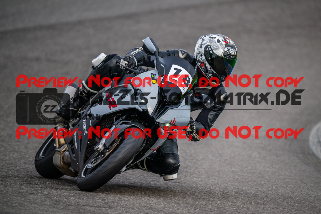 MaZZes_Fotomatrix_20240317_6007705_4567 | Fotograf Mathias Schmid
Sportfotograf,
Eventfotograf,
Hochzeitsfotograf,
Portraitfotograf