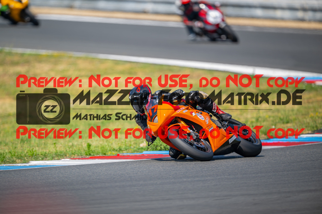 MaZZes-Fotomatrix-20260805-518496 | R1